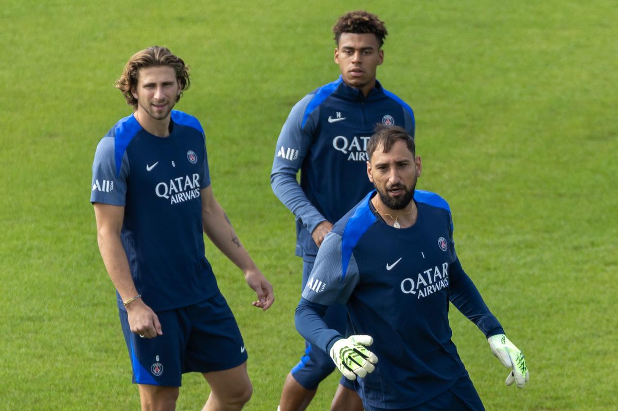 本赛季意甲门将零封榜：普罗韦德尔、斯维拉尔、迈尼昂前三（意甲本赛季门将零封榜前三：普罗韦德尔、斯维拉尔、迈尼昂）