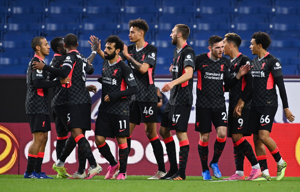 武磊迎34岁生日，个人官博感言：伤痛终将过去，步履始终磊落（武磊34岁生日发文：伤痛终会远去，脚步依旧磊落）