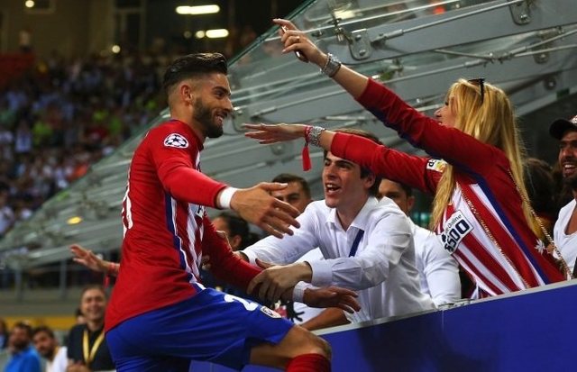 阿森纳客战埃弗顿首发：哲凯赖什搭档特罗萨德，格拉利什出战（阿森纳客场挑战埃弗顿首发：哲凯赖什与特罗萨德携手，格拉利什登场）