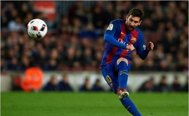 C罗打趣：詹姆斯是个好人，但我头发比他多！（C罗调侃詹姆斯：人品满分，发量我更胜一筹）