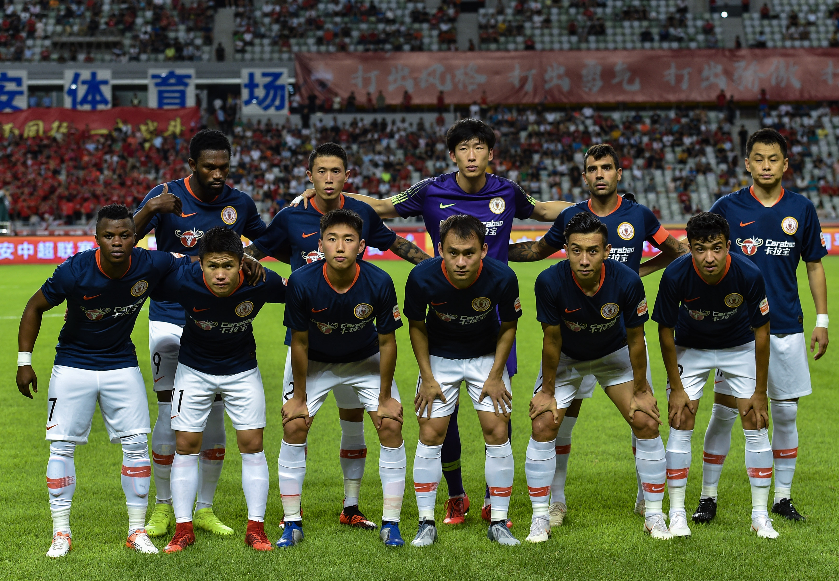 淘汰出局！总经理场边指挥引众怒 卖赵睿换场馆运营拉胯？（惨遭淘汰！总经理临场指挥惹争议，卖赵睿与换馆运营被质疑失策）