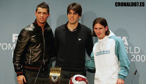 土鸡PK桑巴！国际排联认证这是本届VNL至今最激烈的强强对话！（土鸡大战桑巴：国际排联认定为本届VNL迄今最火爆的强强对决）